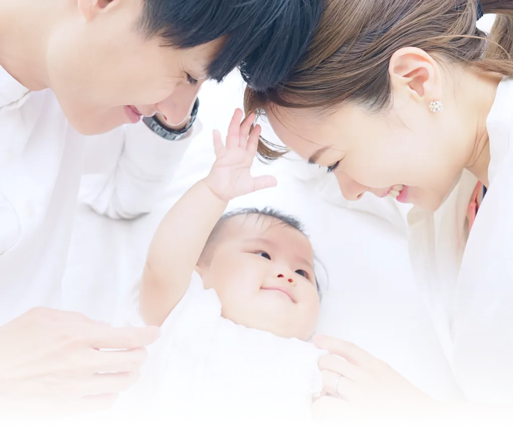 涙と笑顔が交わる、その瞬間のそばに。